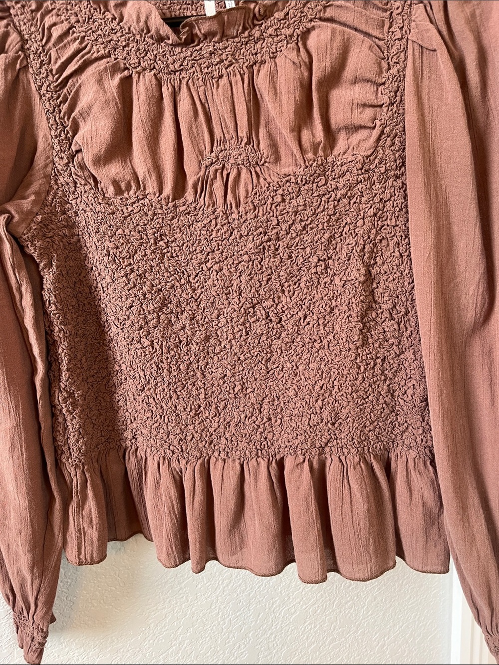 Anthropologie Smocked Top size small - Picture 3 of 10